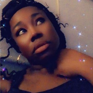 Meet your Posher, Temisha